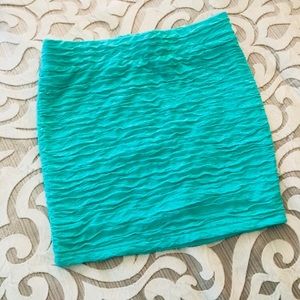 ⭐️ Sea foam green tight rouched mini skirt